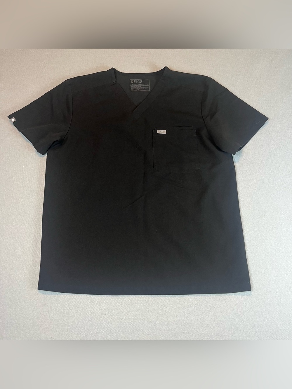 FIGS Black Scrub Top Large Men's V-Neck Medical Nursing Workwear